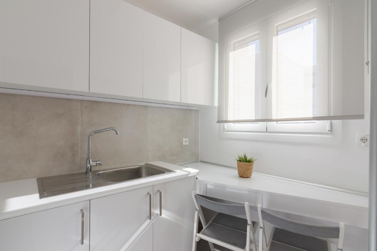 Central & Cozy 1 Bedroom Apartment Афіни Екстер'єр фото